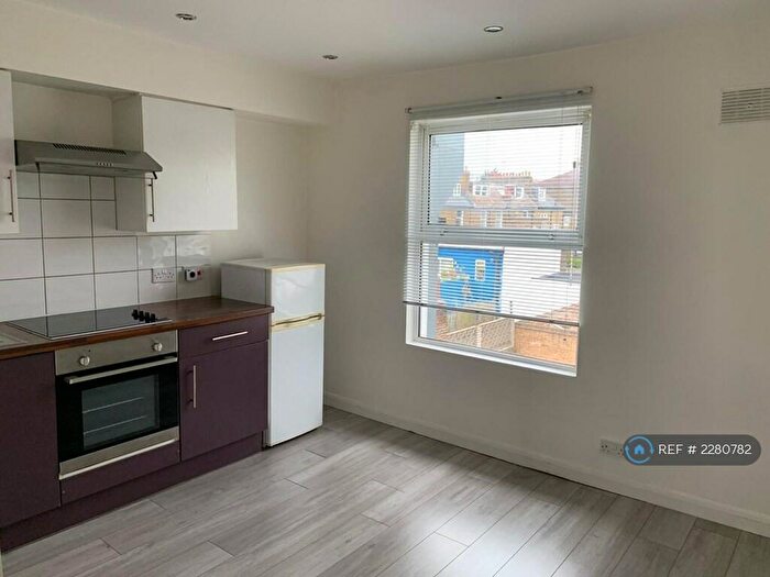 Studio To Rent In Brockley Road, London, SE4