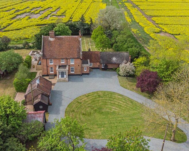 7 Bedroom Detached House For Sale In Rawreth, SS11