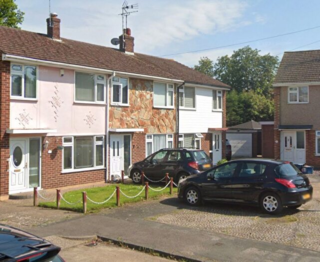 3 Bedroom Terraced House To Rent In Bolney Drive, Leigh-On-Sea, SS9