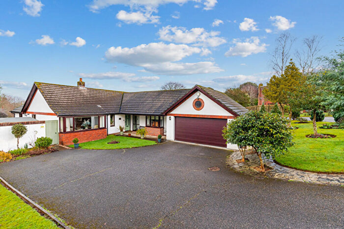 4 Bedroom Detached Bungalow For Sale In Castle Gate, Kenton, EX6