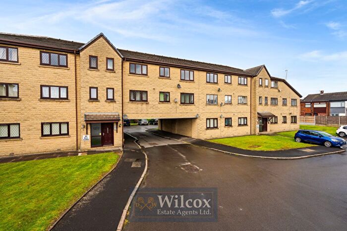 2 Bedroom Flat For Sale In Moorfield Chase, Farnworth, BL4