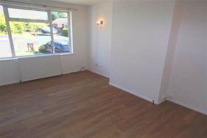 2 Bedroom Bungalow To Rent In Lime Close, Sholing, SO19