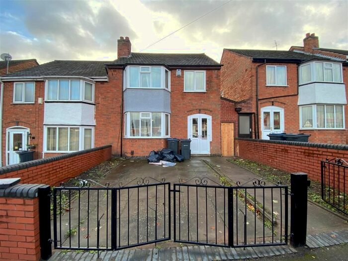 3 Bedroom Terraced House To Rent In Onibury Road, Handsworth, Birmingham B21