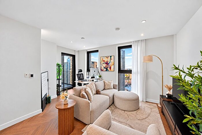 1 Bedroom Flat To Rent In One Thames Quay, Marsh Wall., E14