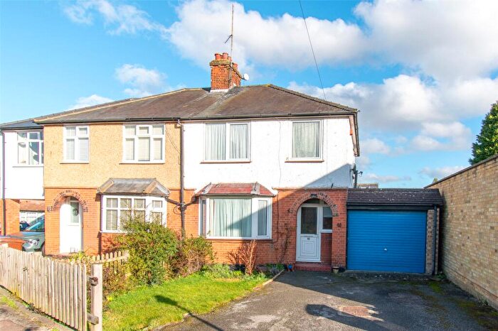3 Bedroom Semi-Detached House For Sale In Brampton Park Road, Hitchin, Hertfordshire, SG5