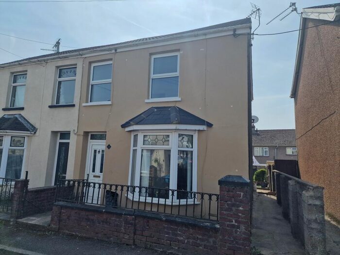 3 Bedroom Semi-Detached House To Rent In Meadow Street, Aberkenfig, Bridgend, CF32