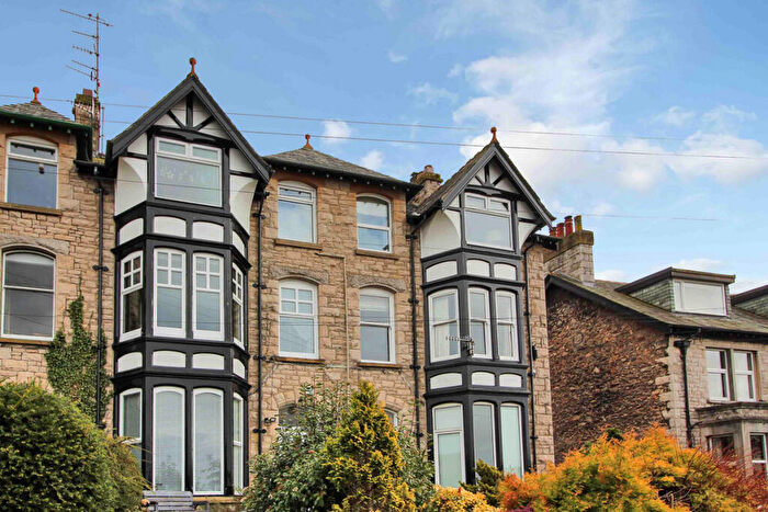 2 Bedroom Apartment For Sale In Church Hill, Arnside, LA5