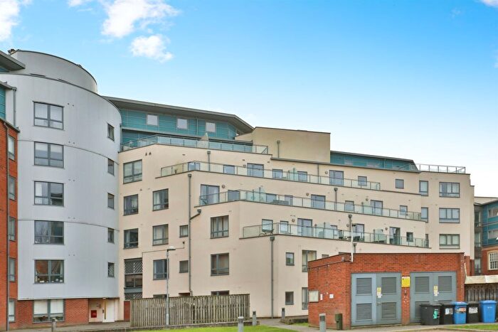2 Bedroom Flat For Sale In Paper Mill Yard, Norwich, NR1
