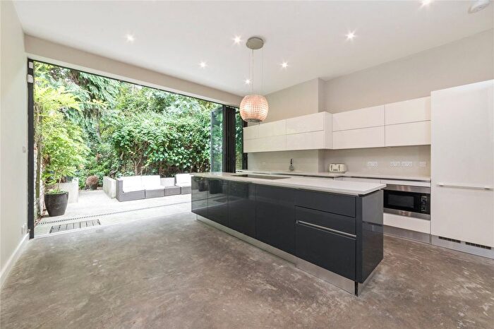 4 Bedroom Terraced House To Rent In North End Road, Temple Fortune, NW11