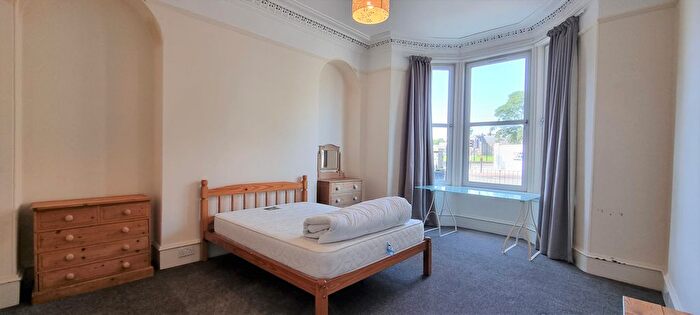 5 Bedroom Detached House To Rent In King Street, Aberdeen, AB24
