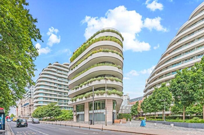 1 Bedroom Flat To Rent In Sopwith Way, London, SW11
