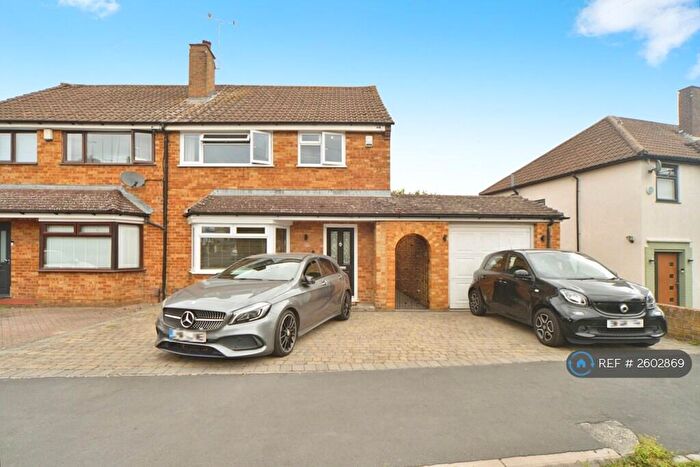 3 Bedroom Semi-Detached House To Rent In Crescent Gardens, Swanley, BR8