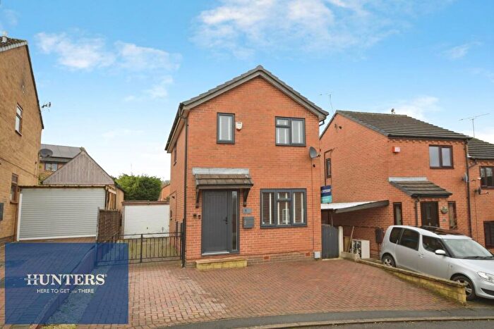 2 Bedroom Detached House For Sale In Dalvey Way, New Whittington, Chesterfield, S43