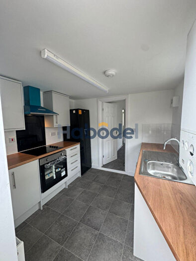 2 Bedroom Terraced House To Rent In Cobden Street, Hull, HU3