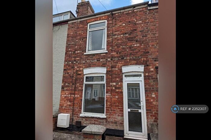 3 Bedroom Terraced House To Rent In Bacon Street, Gainsborough, DN21