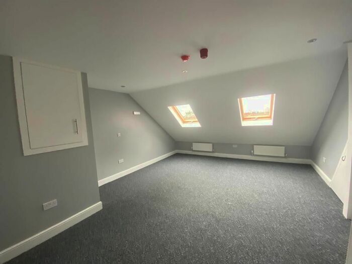Studio To Rent In Edridge Road, Croydon, CR0