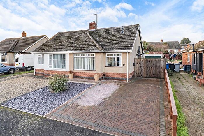 2 Bedroom Semi Detached House For Sale In Rydalside, Kettering, NN15