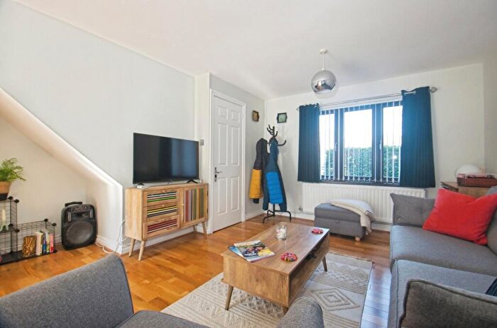 3 Bedroom Terraced House For Sale In Thornaby Court, Craiglee Drive, Cardiff, CF10