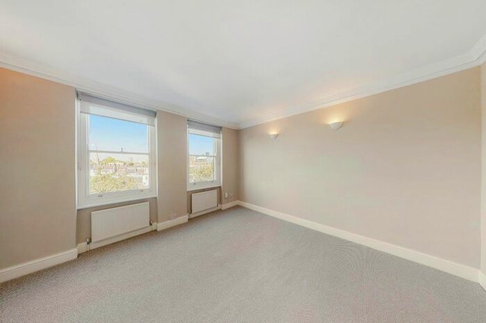 3 Bedroom Flat To Rent In Cranley Gardens, London, SW7