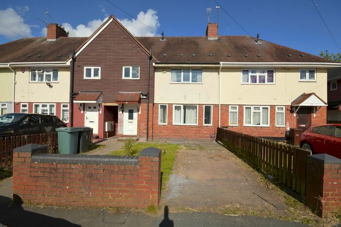 3 Bedroom Semi-Detached House To Rent In Filey Road, Wolverhampton, West Midlands, WV10