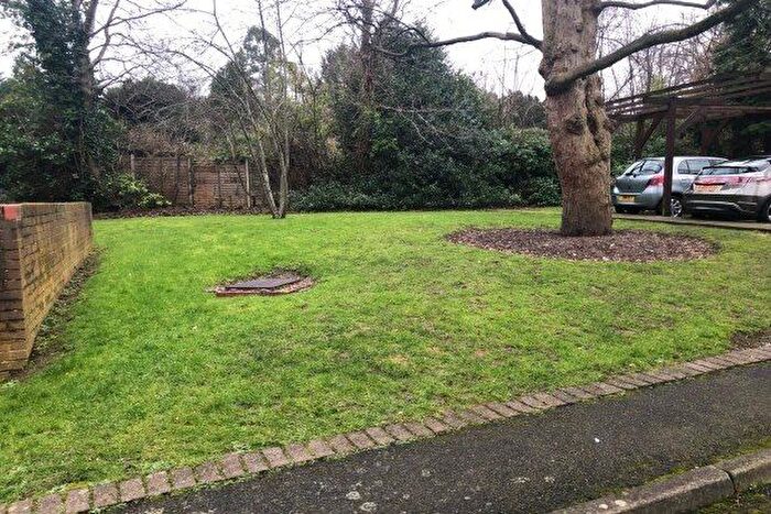 1 Bedroom Flat To Rent In Cedar Road, Sutton, SM2