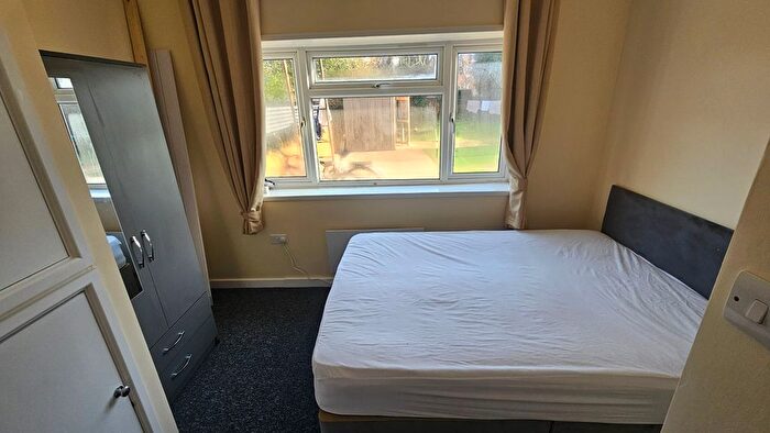1 Bedroom Flat To Rent In Bulmershe Road, Reading, RG1