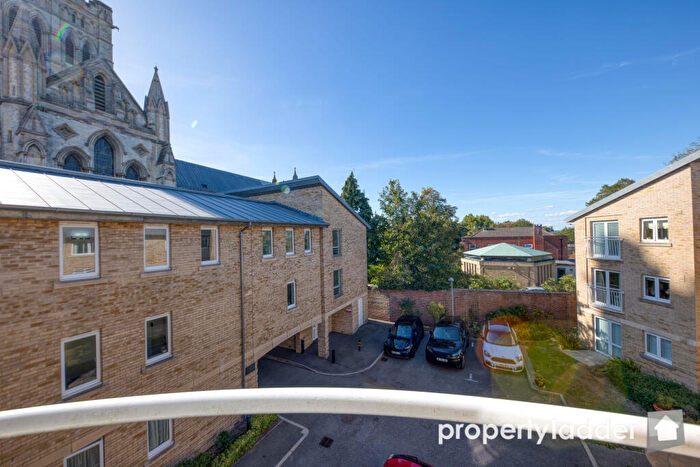1 Bedroom Apartment For Sale In Earlham Road, Norwich, Norfolk, NR2