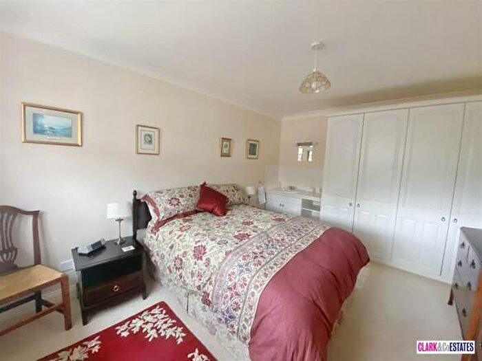 4 Bedroom Detached House For Sale In Sheirs Orchard, Yettington, Budleigh Salterton, EX9