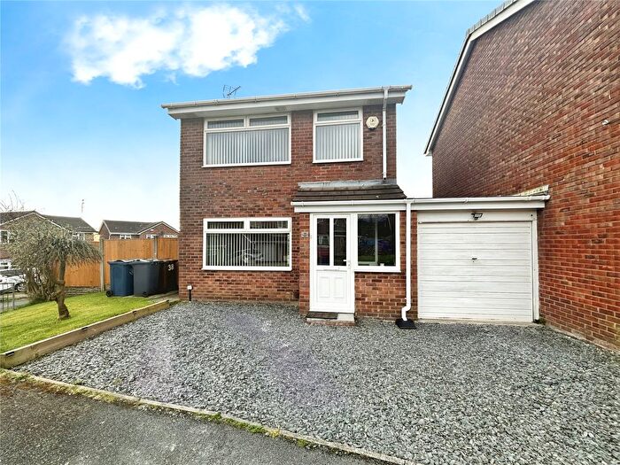 3 Bedroom Detached House To Rent In Kestrel Park, Skelmersdale, Lancashire, WN8