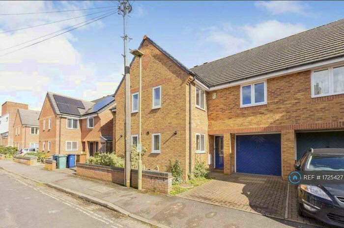 5 Bedroom Semi-Detached House To Rent In Riverside Road, Oxford, OX2