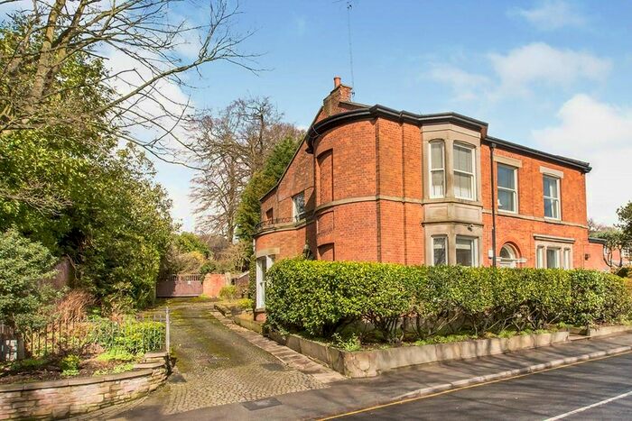 1 Bedroom Flat To Rent In Chester Road, Macclesfield, Cheshire, SK11