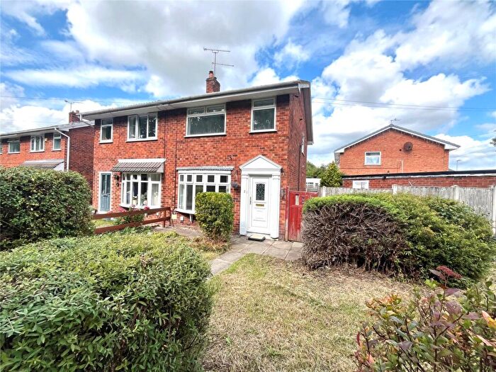 3 Bedroom Semi Detached House To Rent In Claremont Avenue, Garden City, Deeside, Flintshire, CH5