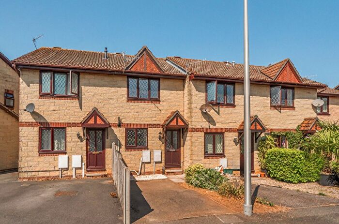 2 Bedroom Terraced House For Sale In Brunel Road, Nailsea, BS48