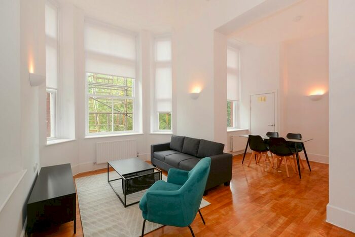 2 Bedroom Flat To Rent In St Mark's Apartments, City Road, London, EC1V