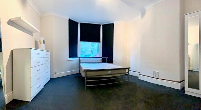 2 Bedroom Apartment To Rent In Malefant Street, Cardiff(City), CF24