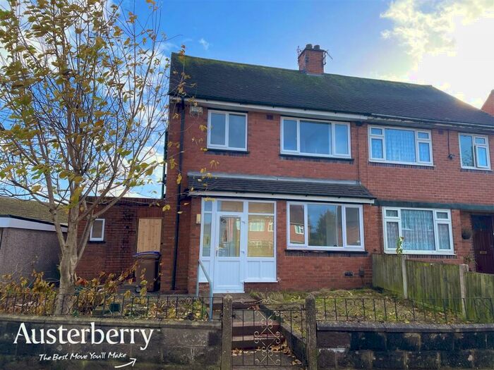 3 Bedroom Semi-Detached House To Rent In Godfrey Road, Bucknall, Stoke-On-Trent, Staffordshire, ST2