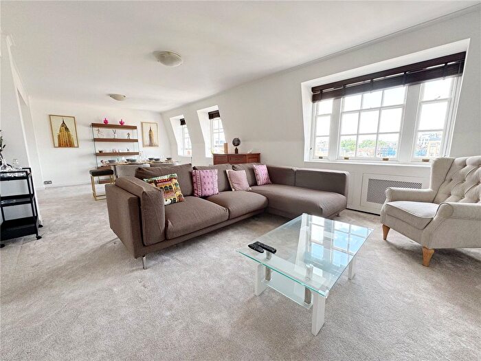 3 Bedroom Flat For Sale In Crawford Street, London, W1H