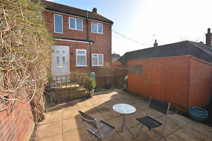 3 Bedroom Flat To Rent In Princes Risborough, HP27