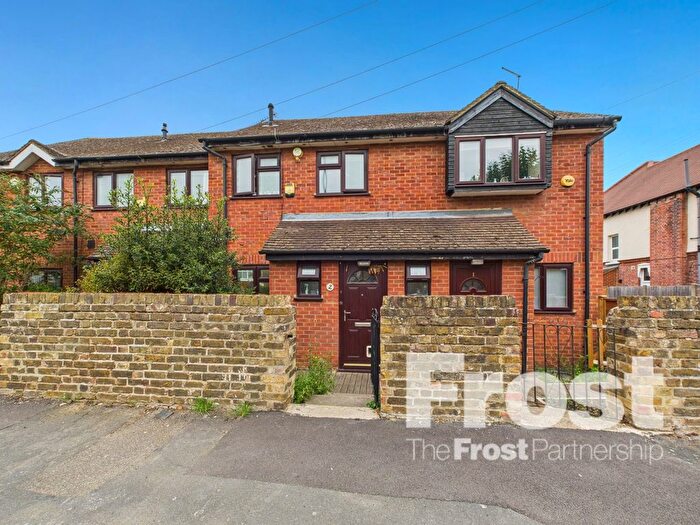 2 Bedroom Detached House To Rent In Cheshire Court, Sussex Place, Slough, SL1