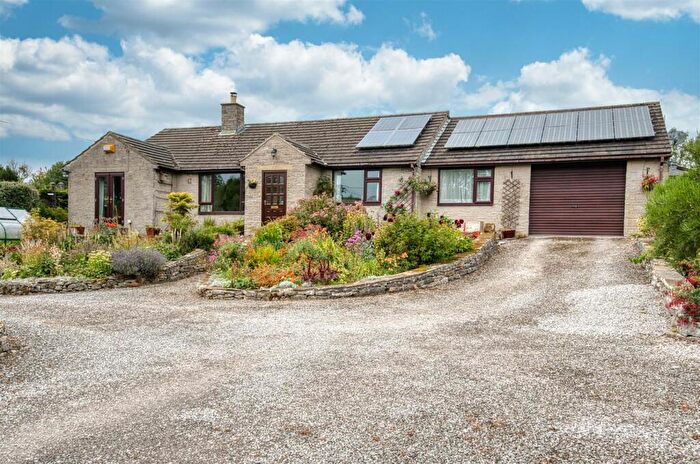 4 Bedroom Detached Bungalow For Sale In Litton Dale, Litton, Buxton, SK17