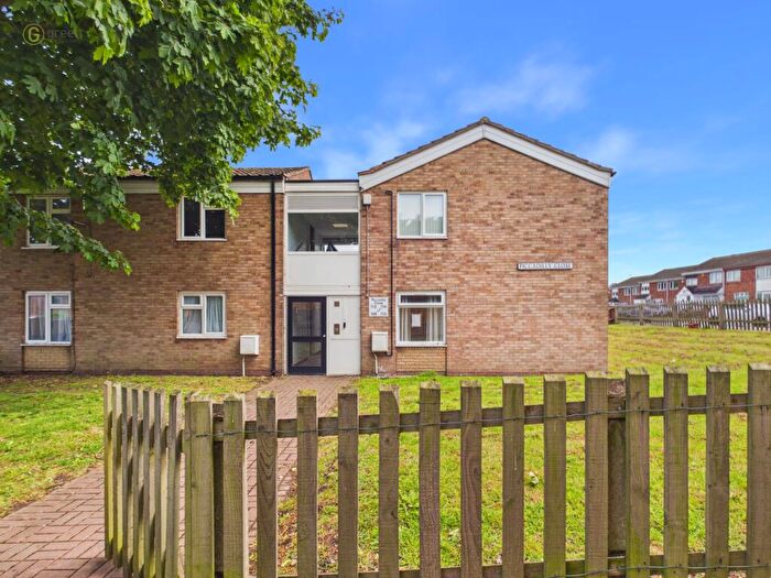 2 Bedroom Flat For Sale In Chelmsley Wood, Solihull, B37
