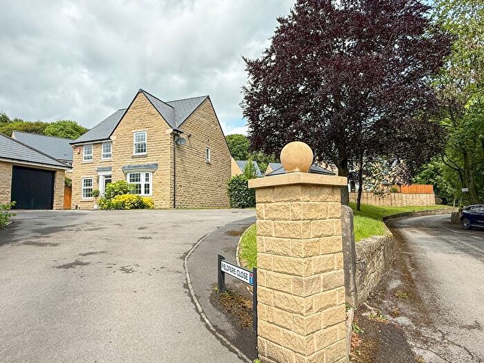4 Bedroom Detached House For Sale In Fieldfare Close, Netherton, Huddersfield, HD4