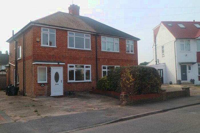3 Bedroom Semi-Detached House To Rent In Sedgewick Avenue, Hillingdon, Uxbridge, UB10