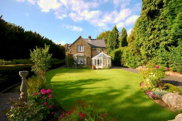 4 Bedroom Detached House To Rent In Whitworth Road, Darley Dale, Matlock, DE4