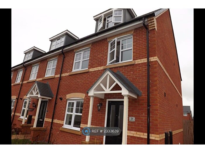 3 Bedroom Semi-Detached House To Rent In Wallbrook Avenue, Macclesfield, SK10