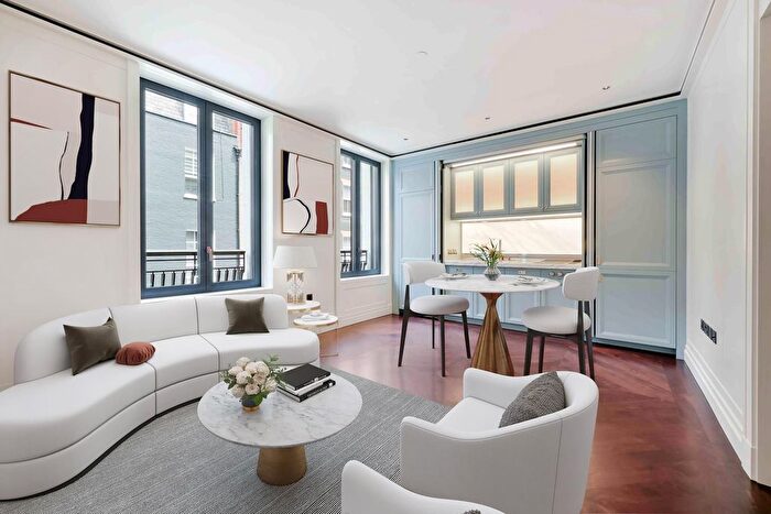 Studio To Rent In Curzon Street, Mayfair, London, W1J