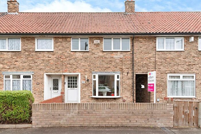 3 Bedroom Terraced House For Sale In Ashby Road, Hull, HU4