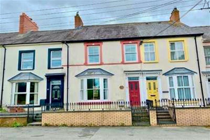 4 Bedroom House To Rent In North Road, Cardigan, SA43