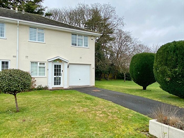 3 Bedroom Town House For Sale In Netherhall Gardens, Westbourne, BH4