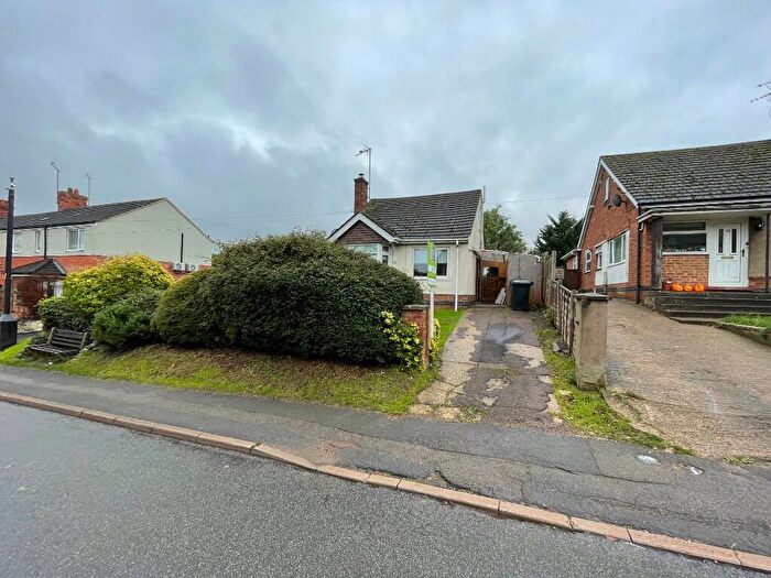 2 Bedroom Semi-Detached Bungalow To Rent In Marshalls Road, NN9